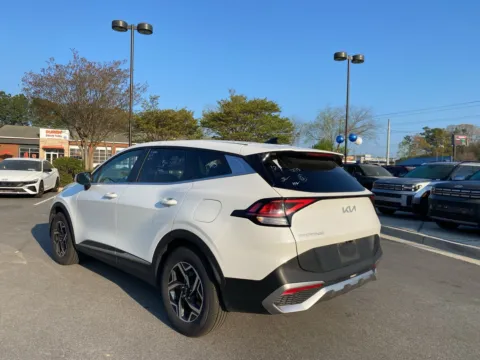 More photos of 2024 Kia Sportage LX at ALM Hyundai West, GA