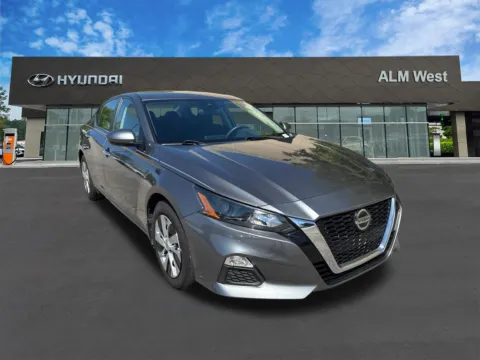 Another view of 2022 Nissan Altima 2.5 S for sale in Lithia Springs, GA at ALM Hyundai West