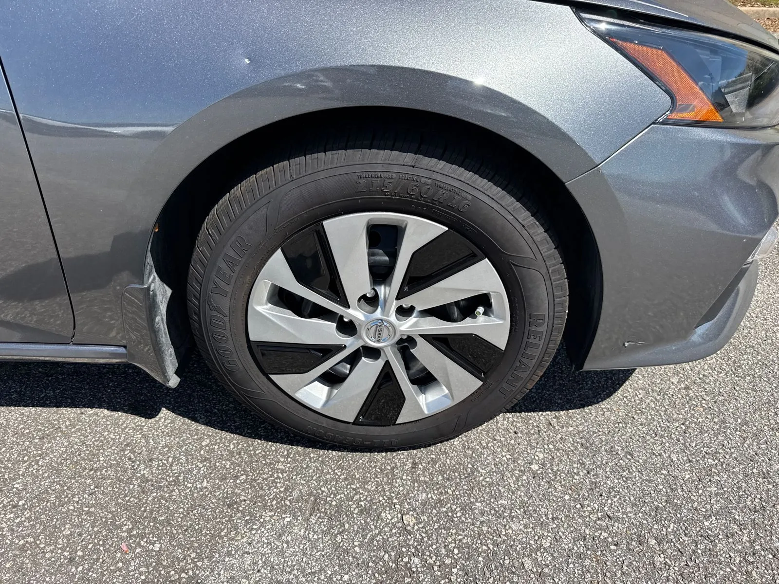 2022 Nissan Altima S - Photo 12