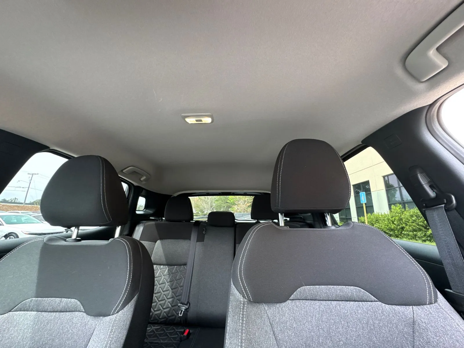 2025 Nissan Kicks SV - Photo 30