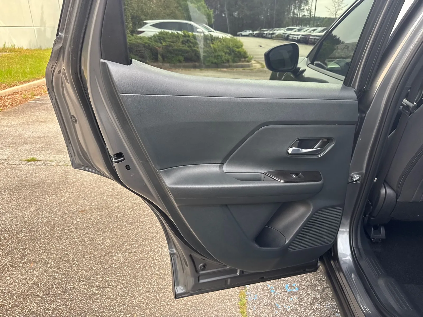 2025 Nissan Kicks SV - Photo 21