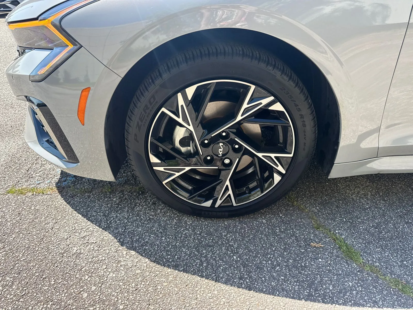 2025 Kia K5 GT-Line - Photo 11