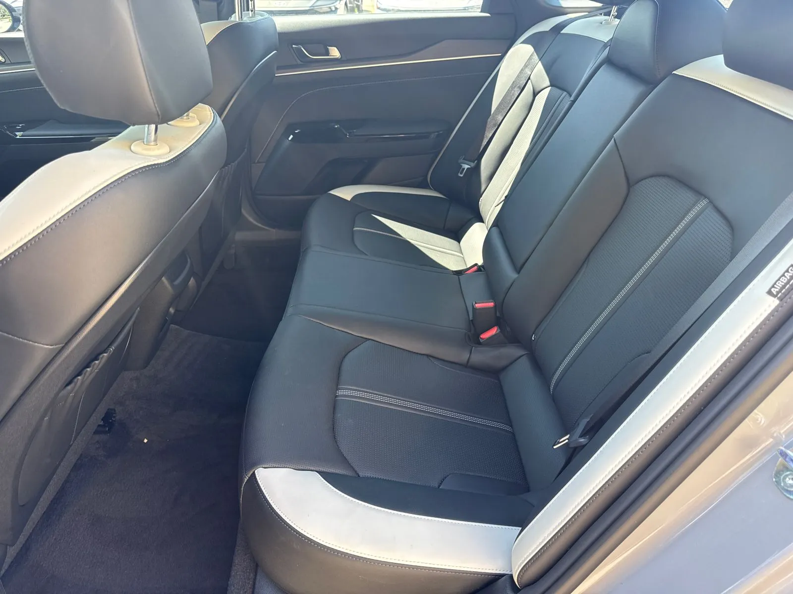 2025 Kia K5 GT-Line - Photo 20