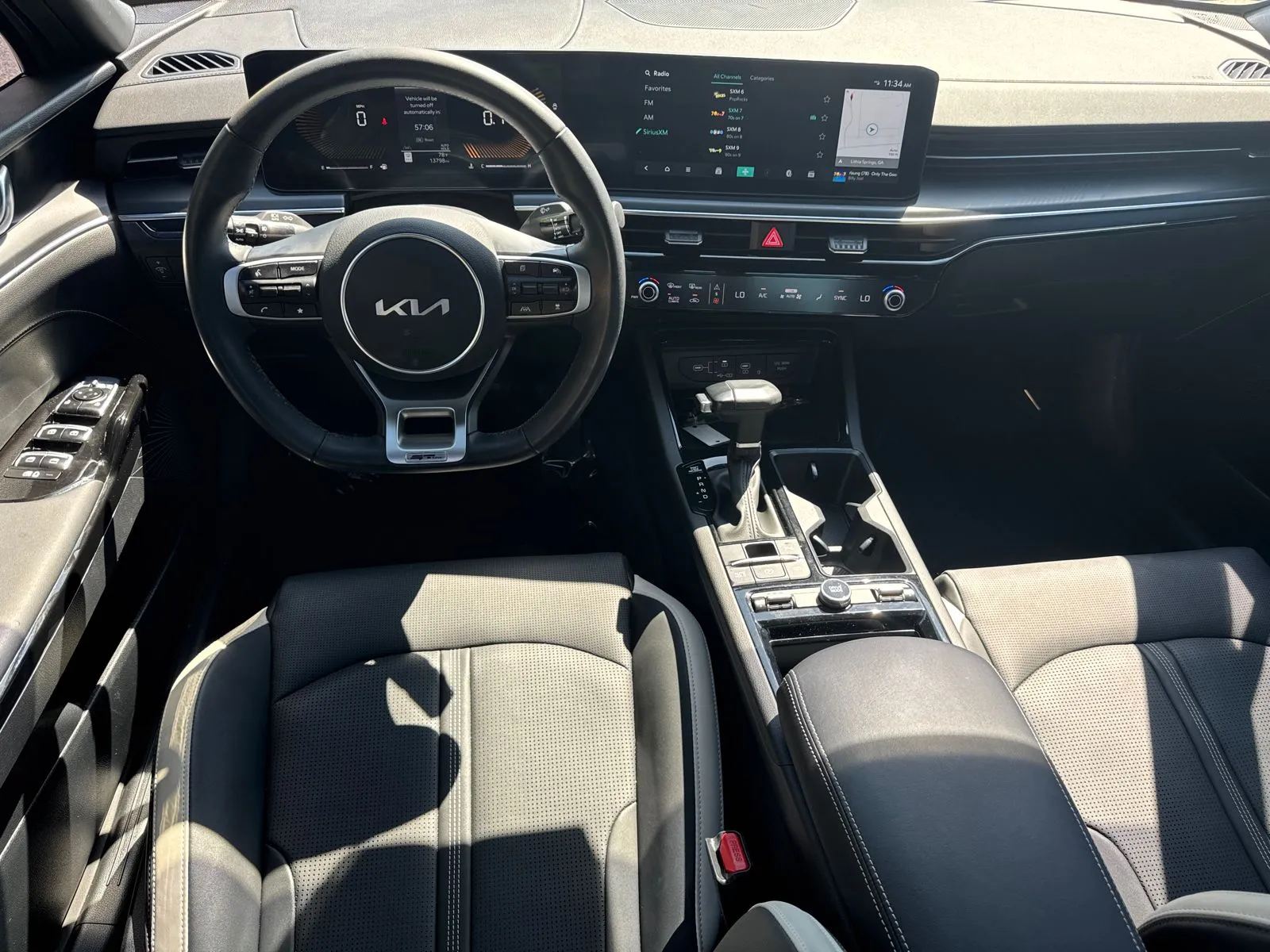 2025 Kia K5 GT-Line - Photo 22