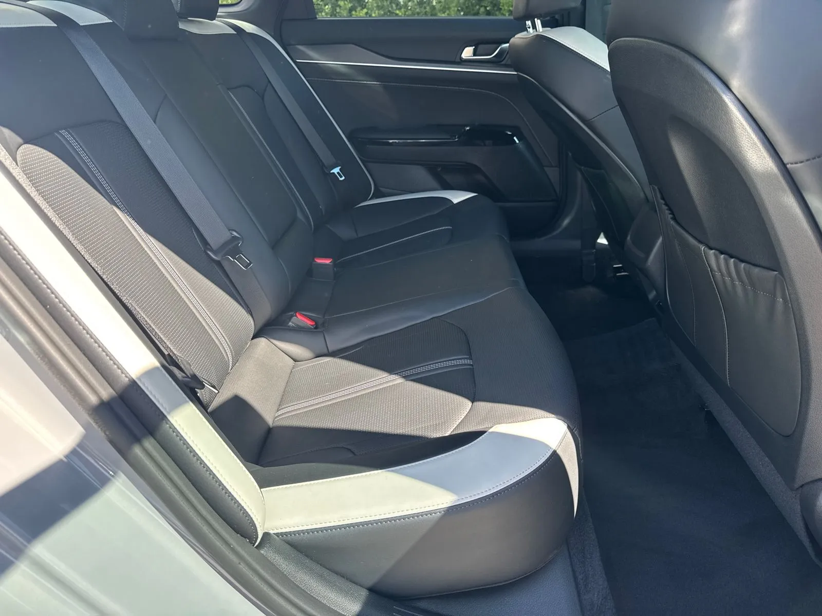 2025 Kia K5 GT-Line - Photo 15