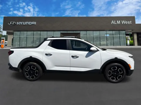 More photos of 2023 Hyundai Santa Cruz SEL at ALM Hyundai West, GA