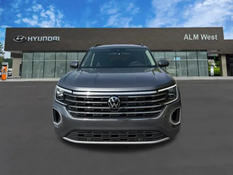Photos of 2025 Volkswagen Atlas 2.0T SE w/Technology for sale in Lithia Springs, GA at ALM Hyundai West