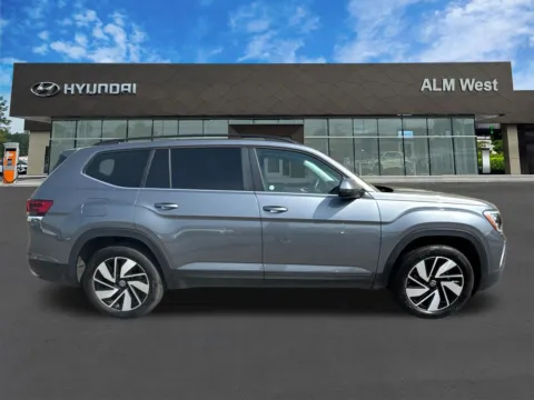 More photos of 2025 Volkswagen Atlas 2.0T SE w/Technology at ALM Hyundai West, GA