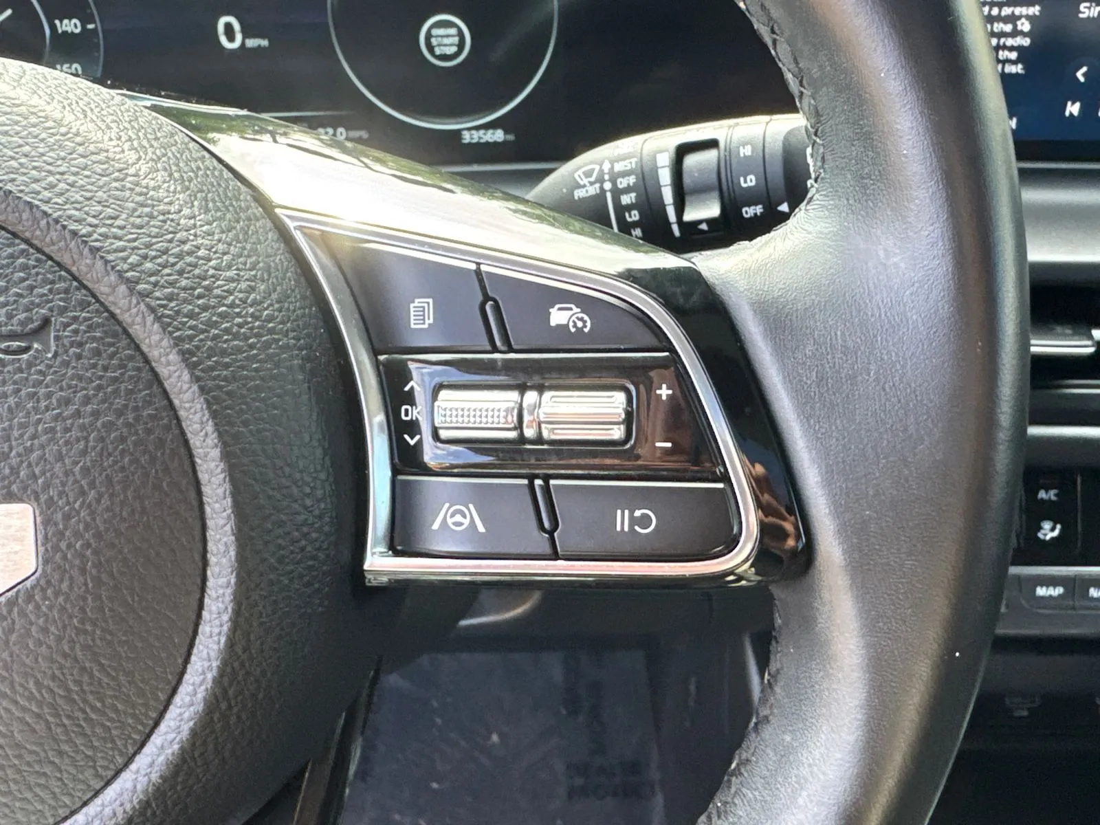 2024 Kia Seltos EX - Photo 25