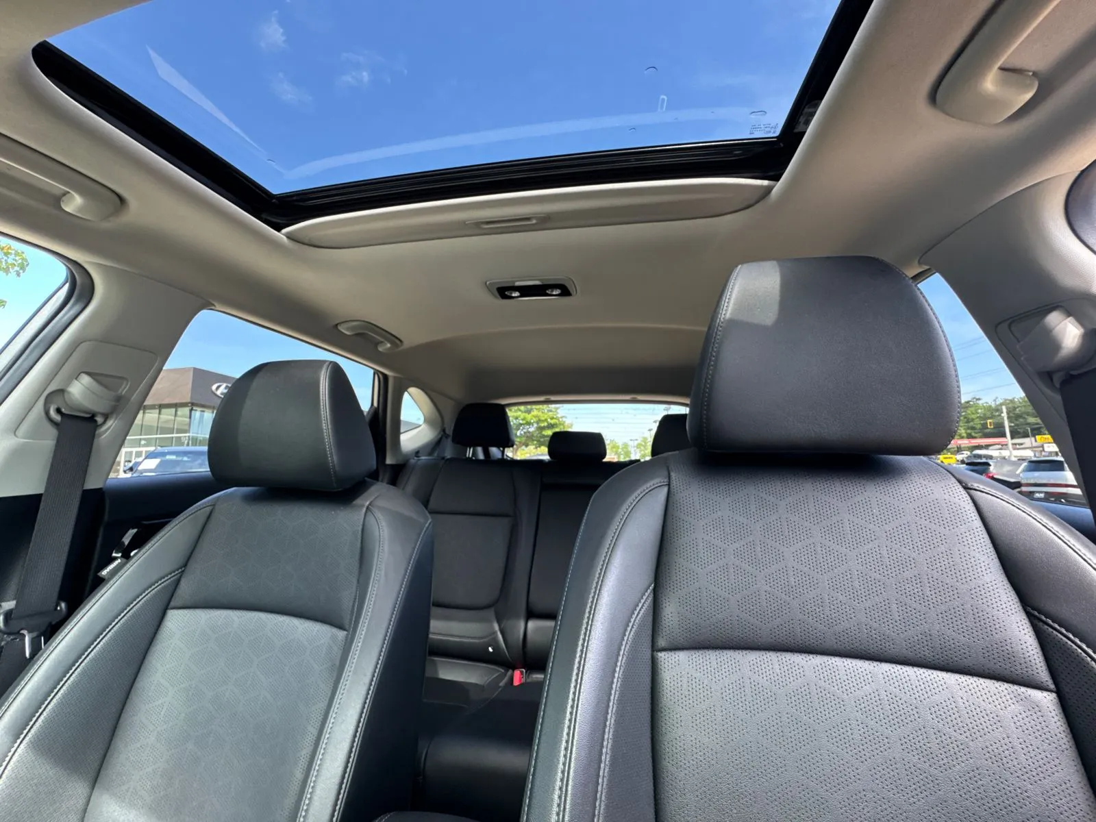 2024 Kia Seltos EX - Photo 30