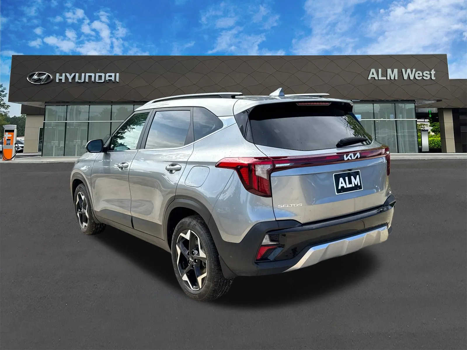 2024 Kia Seltos EX - Photo 7
