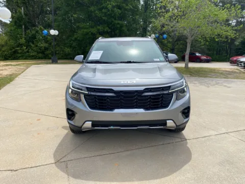 Gray 2024 Kia Seltos EX for sale in Lithia Springs, GA