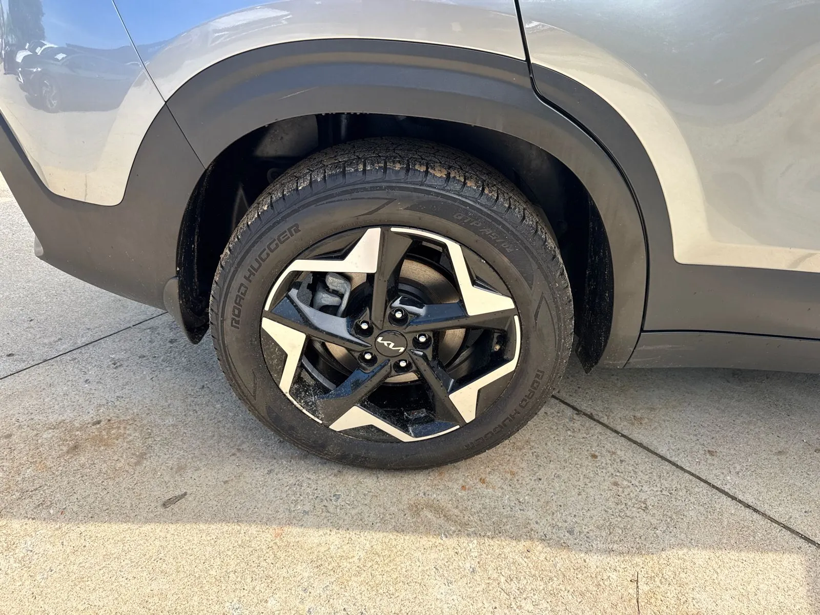 2024 Kia Seltos EX - Photo 17
