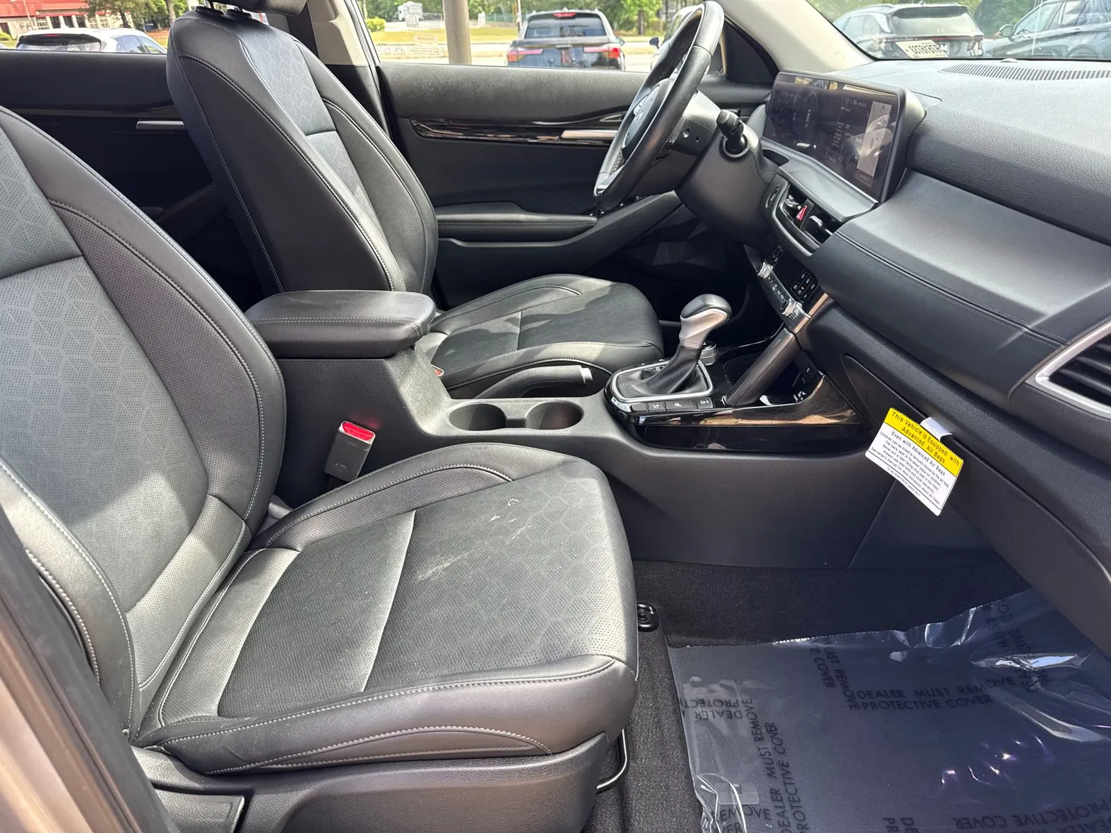 2024 Kia Seltos EX - Photo 13