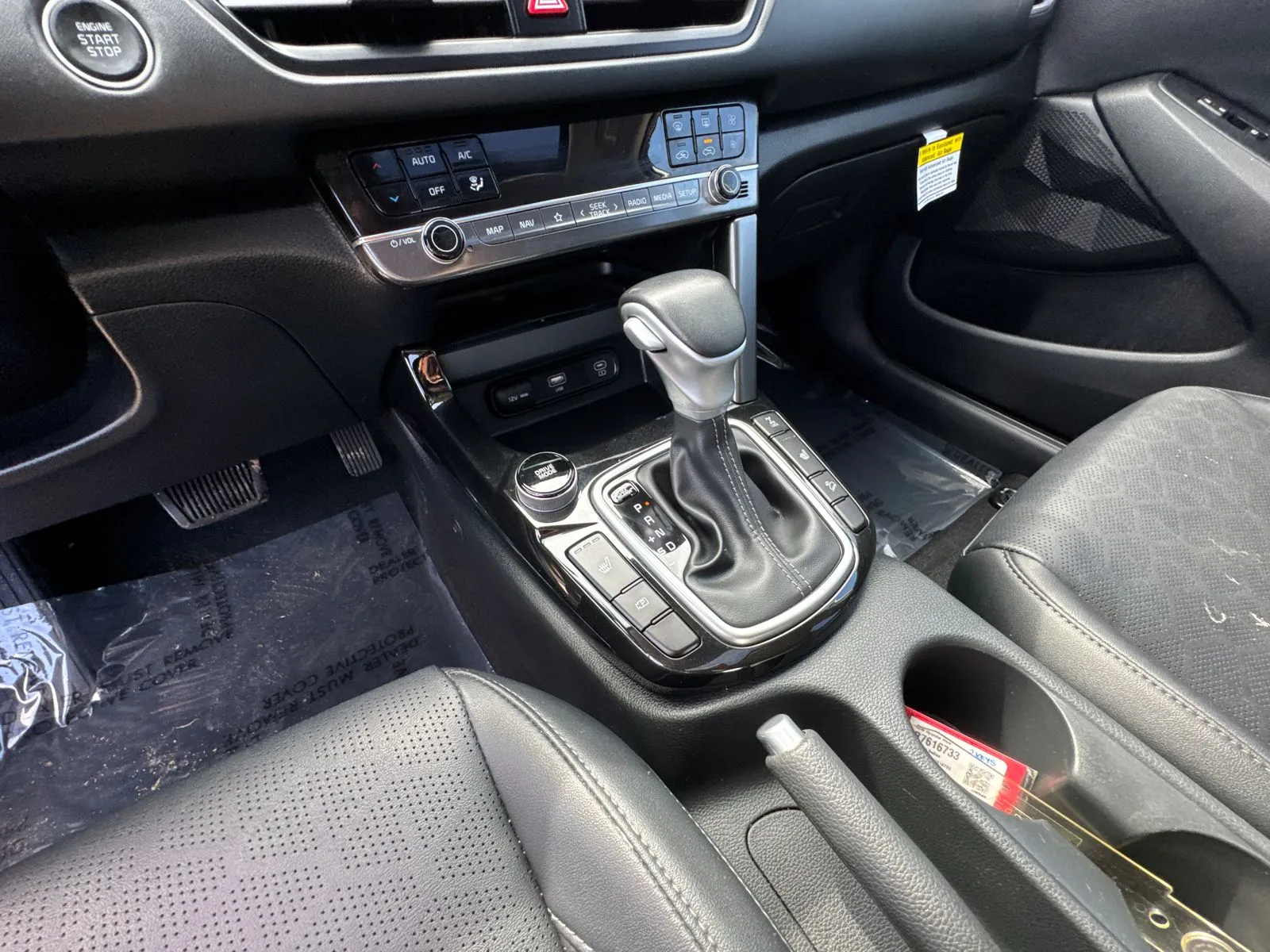 2024 Kia Seltos EX - Photo 29