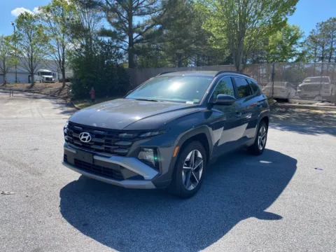 Photos of 2025 Hyundai Tucson SEL for sale in Lithia Springs, GA at ALM Hyundai West