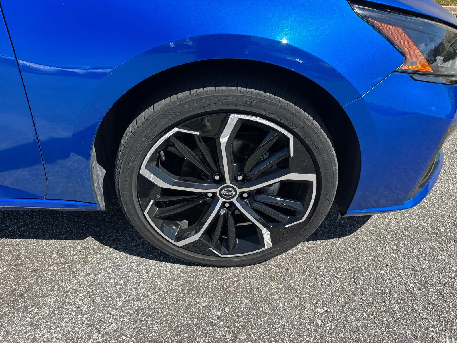 2025 Nissan Altima SR - Photo 12