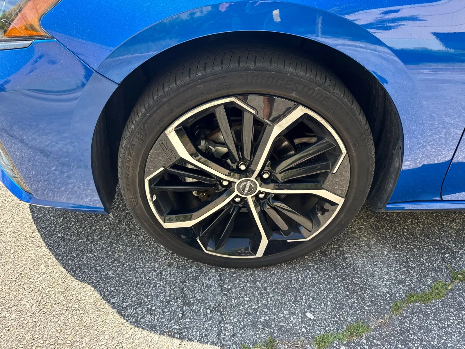 2025 Nissan Altima SR - Photo 11