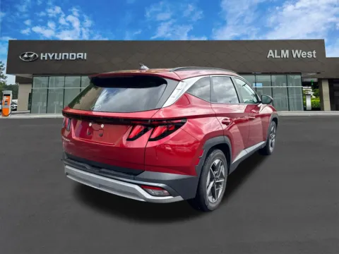 More photos of 2025 Hyundai Tucson SEL at ALM Hyundai West, GA