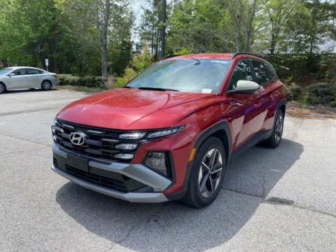 Photos of 2025 Hyundai Tucson SEL for sale in Lithia Springs, GA at ALM Hyundai West
