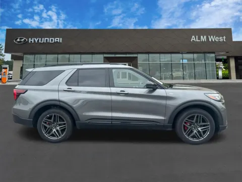 More photos of 2025 Ford Explorer ST-Line at ALM Hyundai West, GA