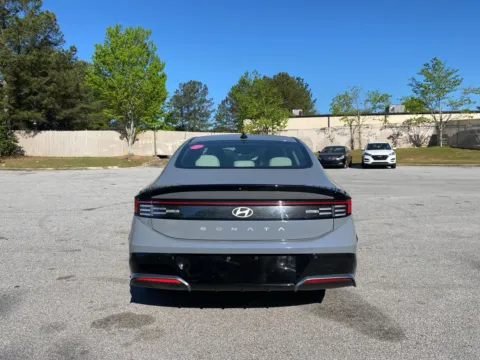 More photos of 2025 Hyundai Sonata SEL at ALM Hyundai West, GA