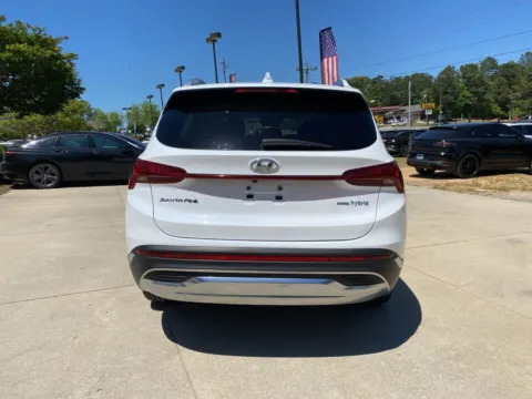 More photos of 2022 Hyundai Santa Fe Hybrid Limited at ALM Hyundai West, GA