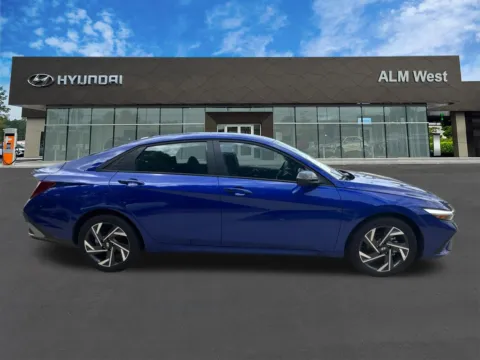 More photos of 2025 Hyundai Elantra SEL Sport at ALM Hyundai West, GA