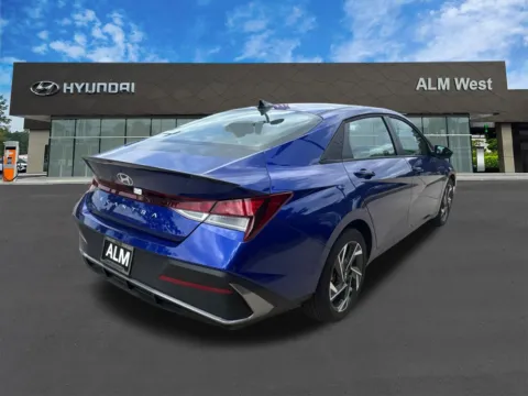 More photos of 2025 Hyundai Elantra SEL Sport at ALM Hyundai West, GA