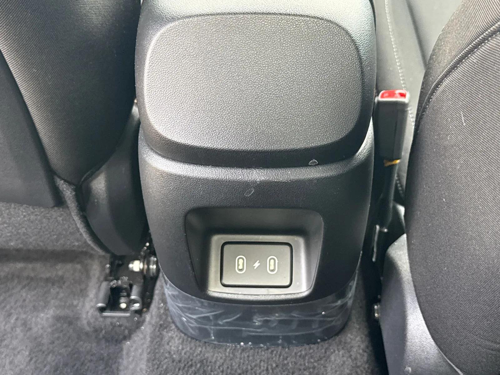 2025 Hyundai Elantra SEL - Photo 24