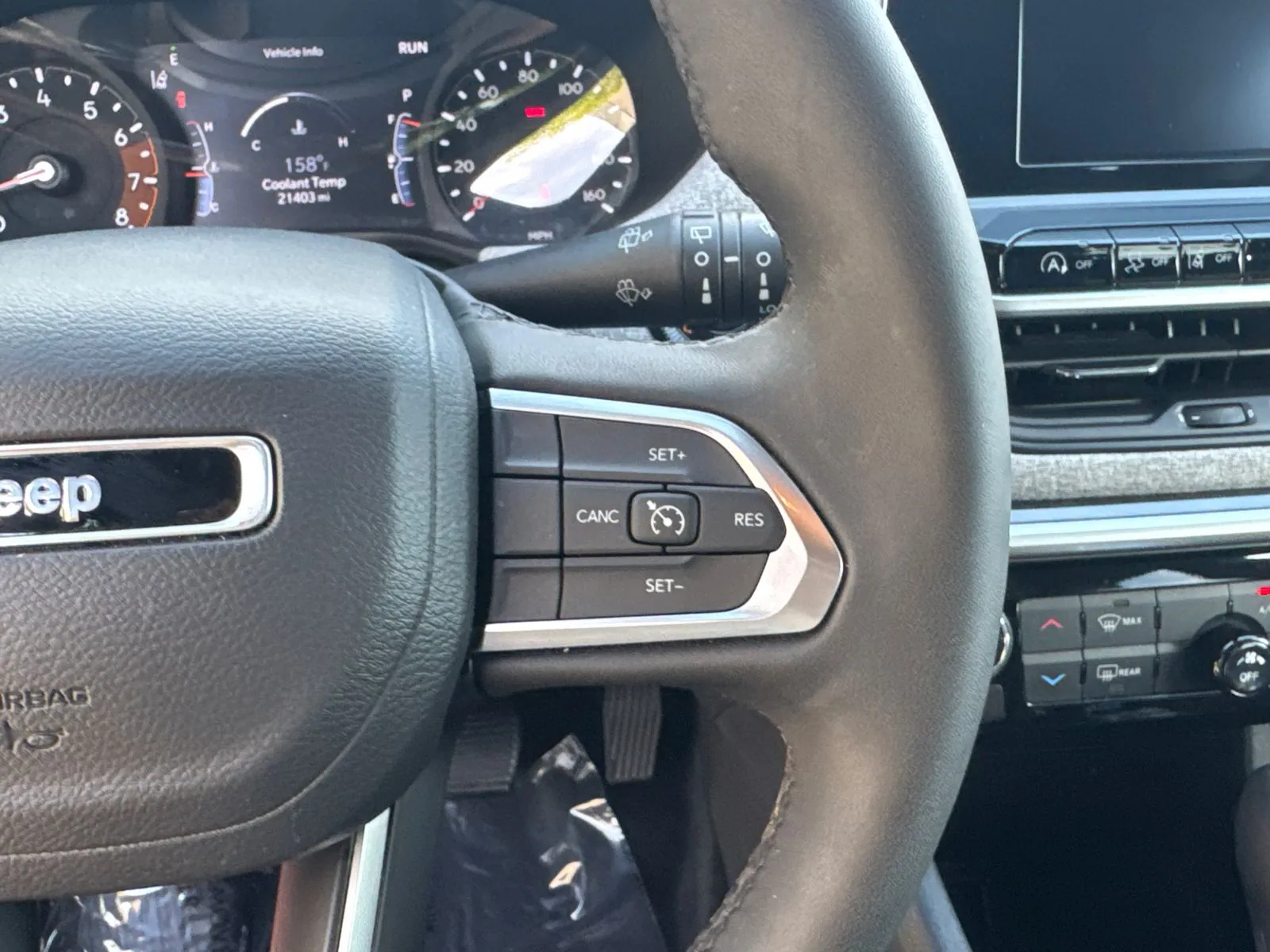 2025 Jeep Compass Latitude - Photo 26