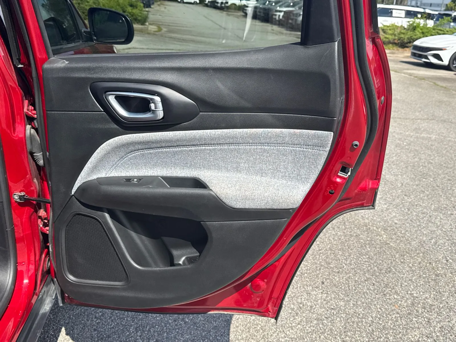 2025 Jeep Compass Latitude - Photo 16