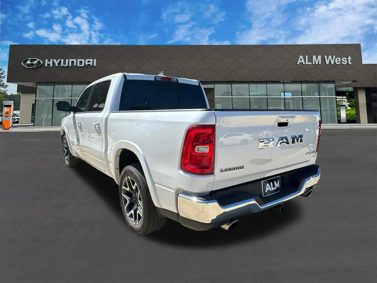 2026 RAM Ram 1500 Pickup Laramie - Photo 7