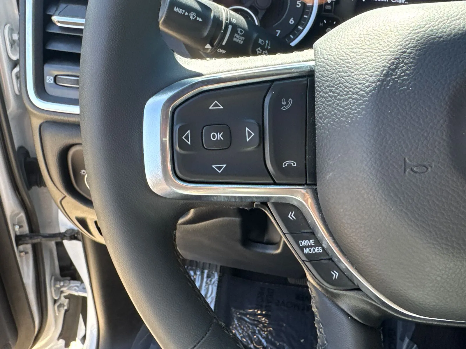 2026 RAM Ram 1500 Pickup Laramie - Photo 25