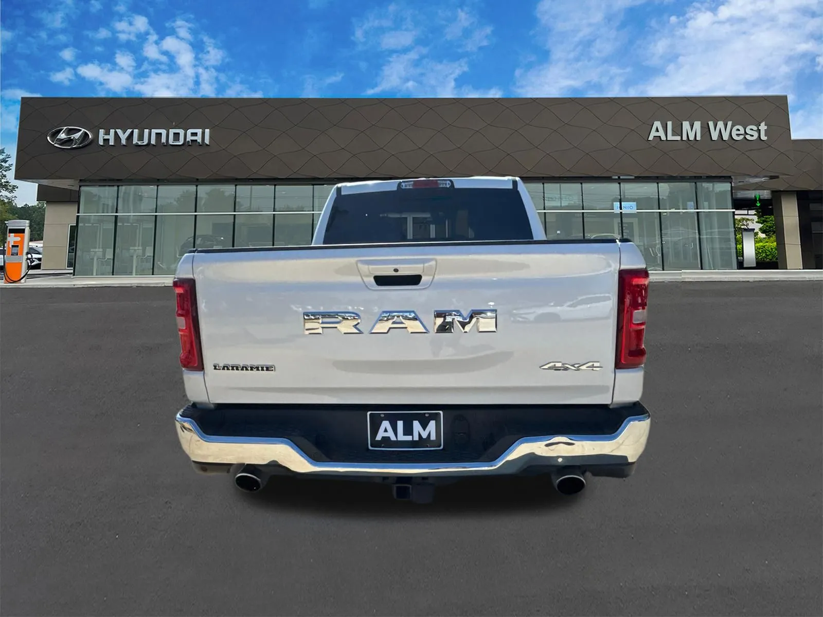 2026 RAM Ram 1500 Pickup Laramie - Photo 6