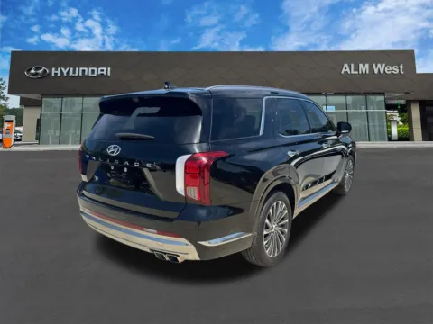 More photos of 2025 Hyundai Palisade Calligraphy at ALM Hyundai West, GA