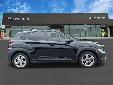 More photos of 2023 Hyundai Kona SEL at ALM Hyundai West, GA
