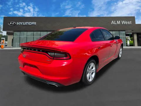More photos of 2018 Dodge Charger SXT at ALM Hyundai West, GA