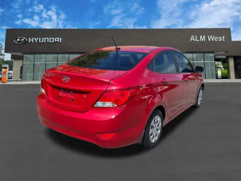 More photos of 2016 Hyundai Accent SE at ALM Hyundai West, GA