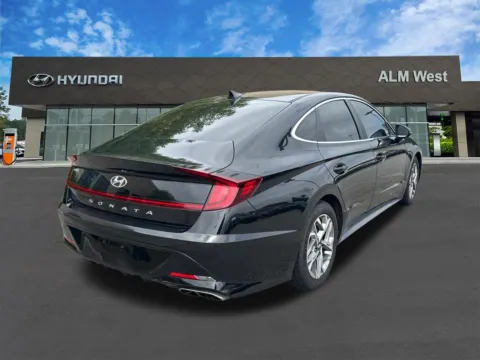 More photos of 2021 Hyundai Sonata SEL at ALM Hyundai West, GA