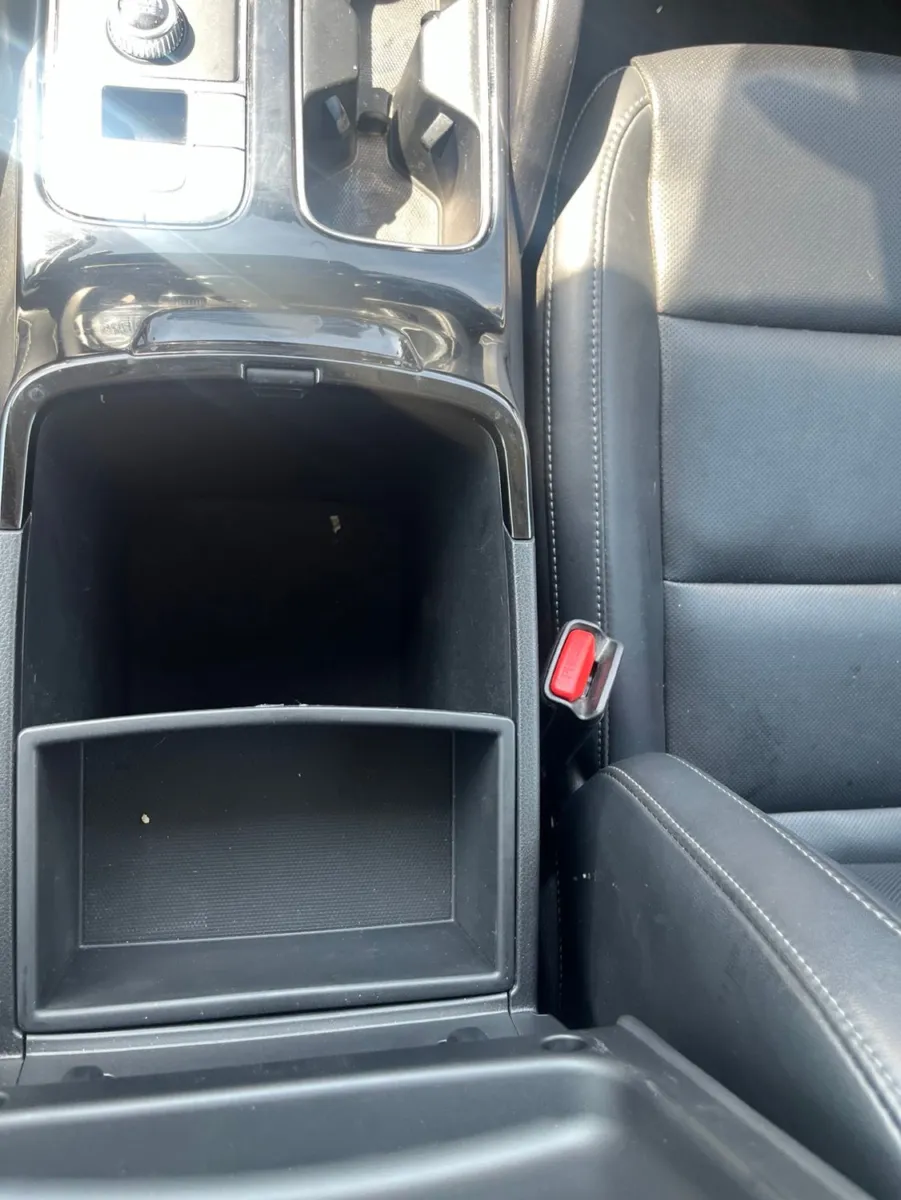 2025 Kia Telluride S - Photo 17