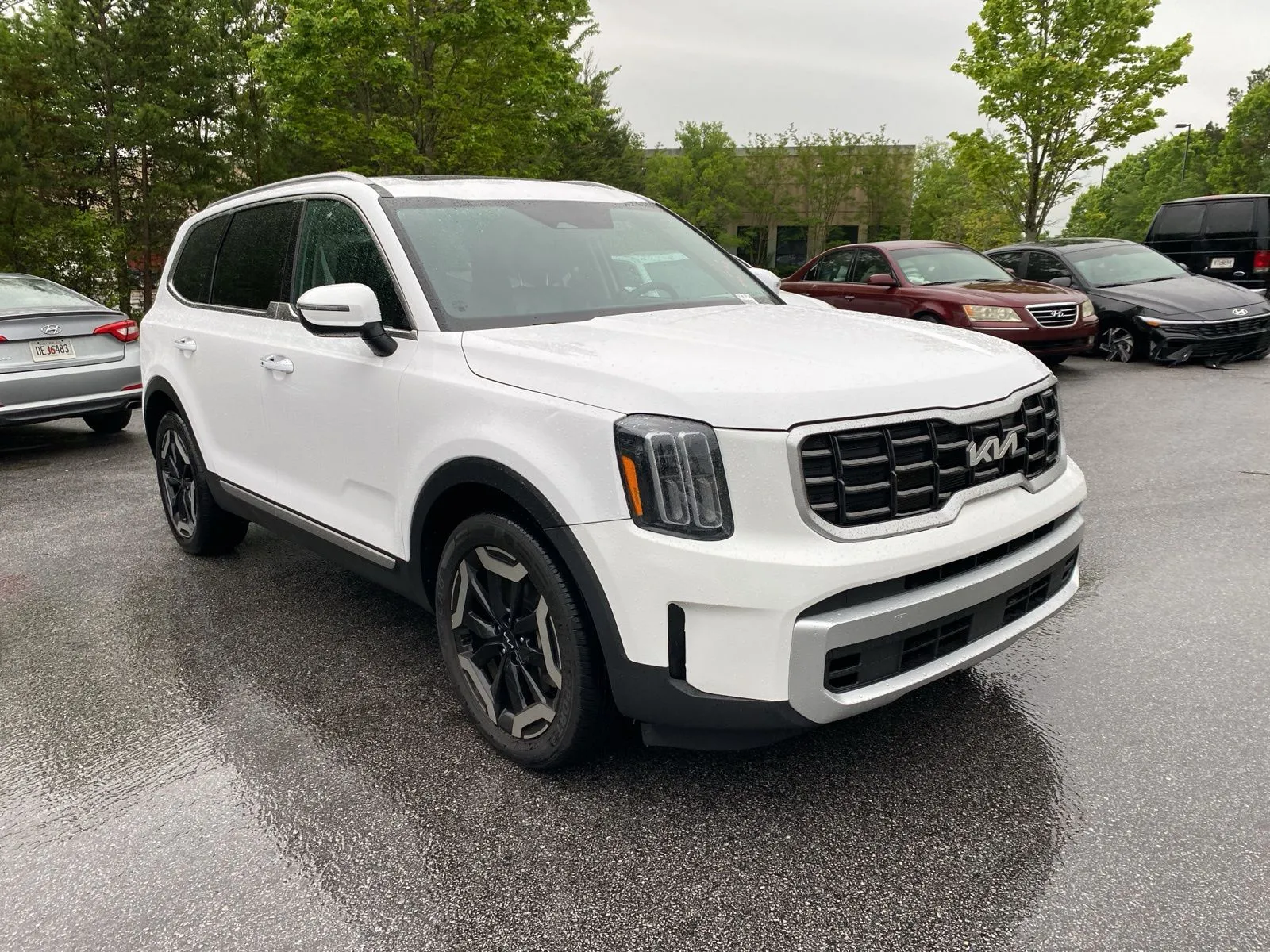 2025 Kia Telluride S - Photo 7