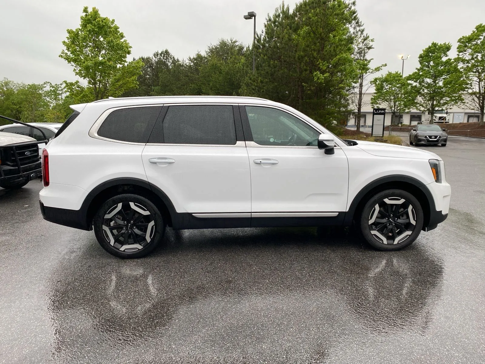 2025 Kia Telluride S - Photo 6