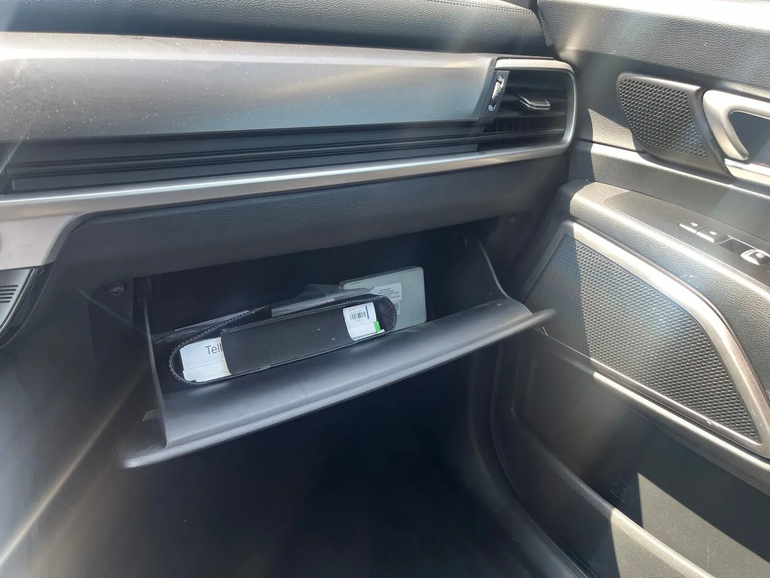 2025 Kia Telluride S - Photo 18