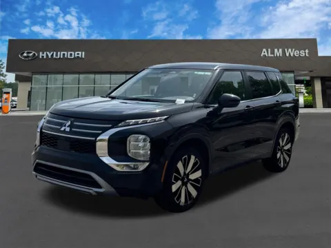 Silver 2025 Mitsubishi Outlander SE for sale in Lithia Springs, GA