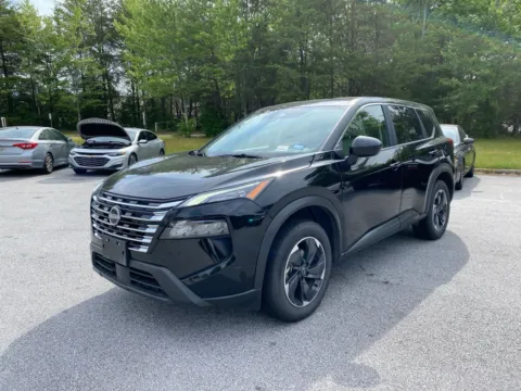 Photos of 2025 Nissan Rogue SV for sale in Lithia Springs, GA at ALM Hyundai West