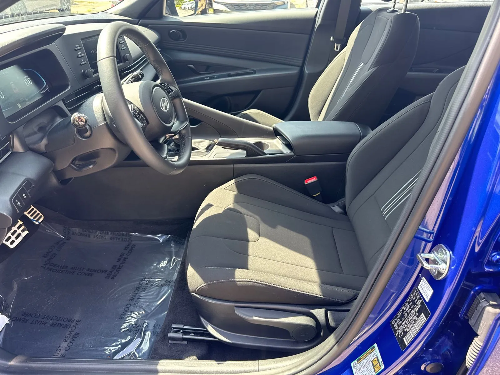 2026 Hyundai Elantra SEL Sport - Photo 9
