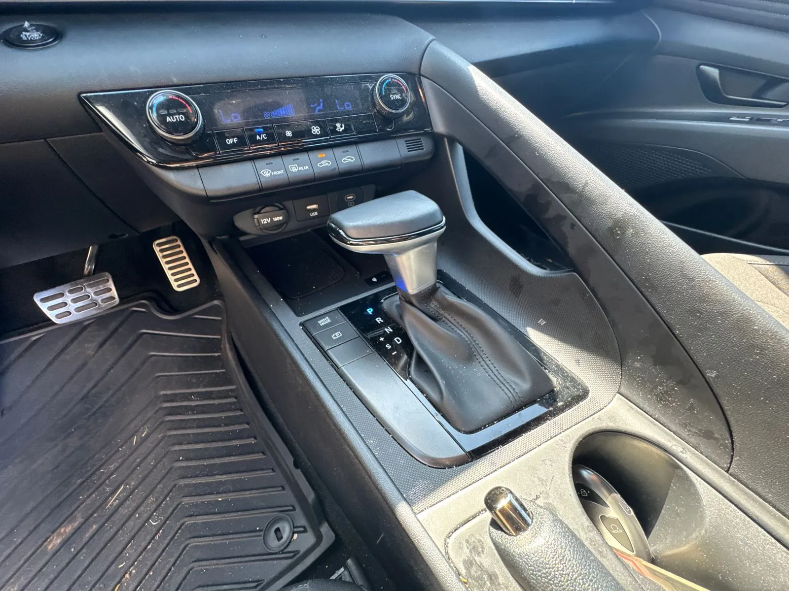 2025 Hyundai Elantra SEL - Photo 30