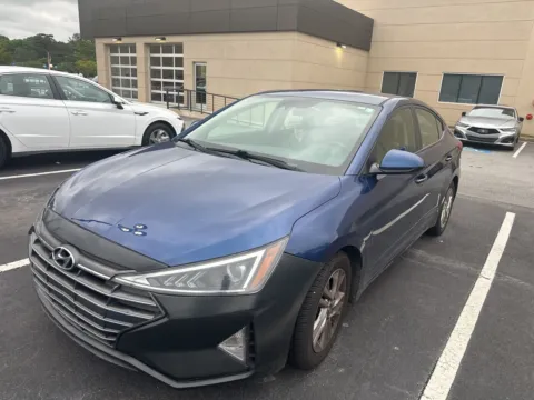 More photos of 2020 Hyundai Elantra SEL at ALM Hyundai West, GA