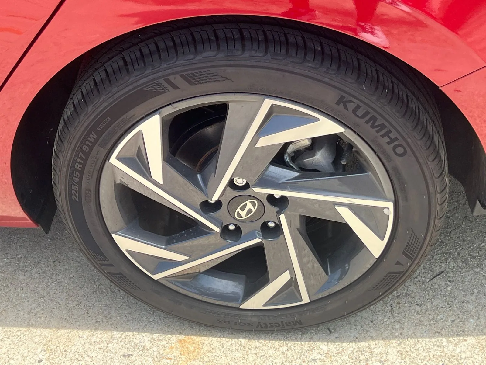 2025 Hyundai Elantra SEL - Photo 18